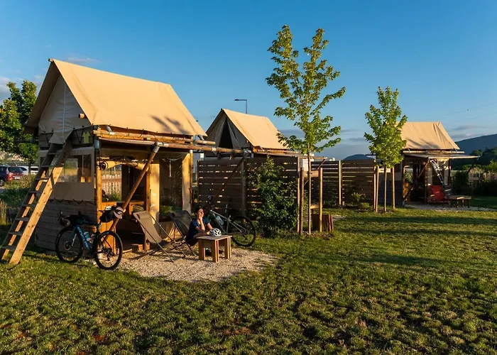 Les Lodges De La Viarhona - Tentes Lodges