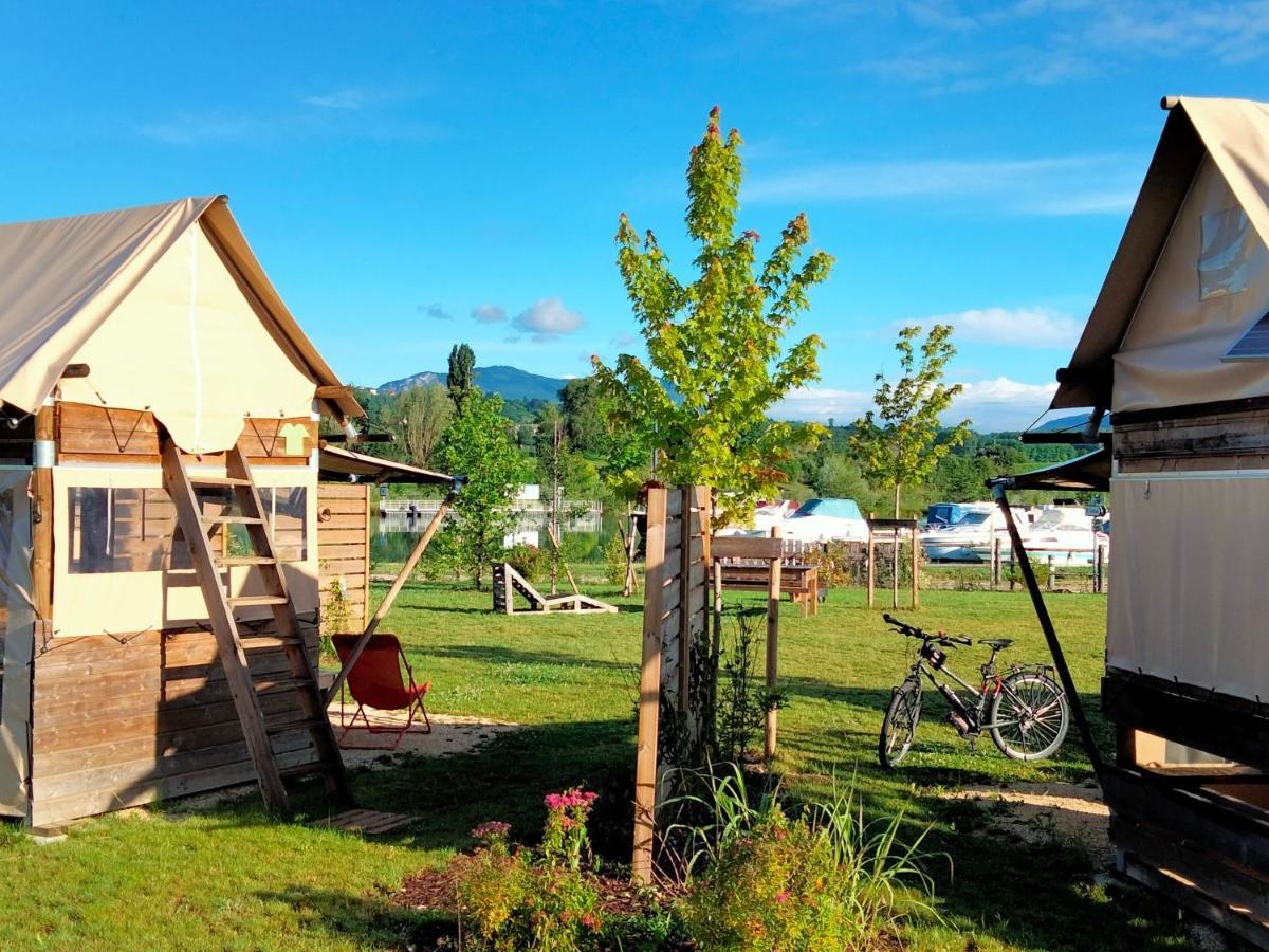 Campsite Les De La Viarhona - Tentes Virignin